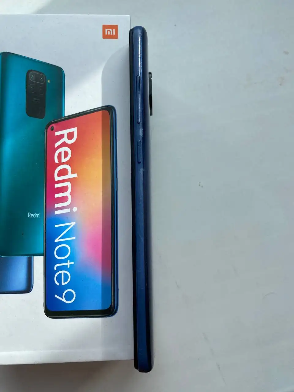 Xiaomi Redmi Note 9 6/128 ГБ с трещиной экрана - Смартфоны (Электроника) в Сургут