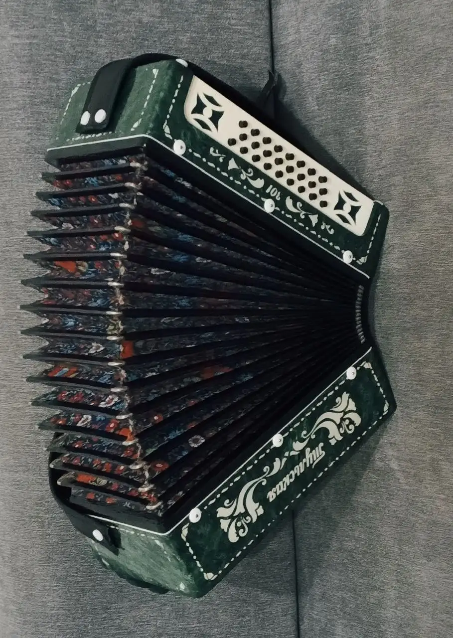 Продажа гармони Тульская 301 - Музыкальные инструменты (Хобби и отдых) в Казань