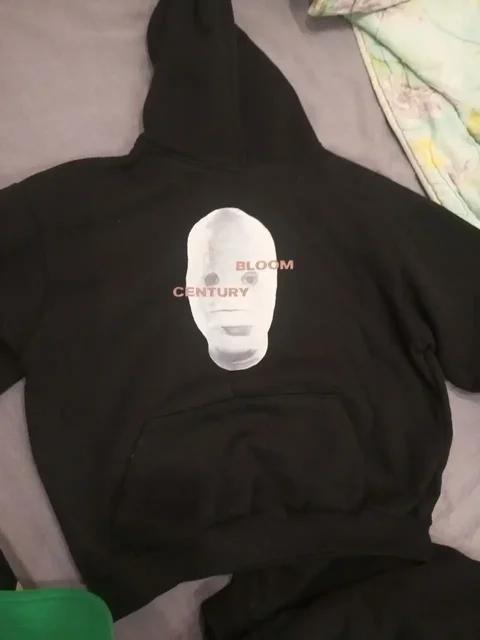 Толстовки отдам бесплатно в Казани - Брюки в Казань