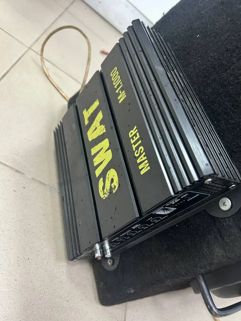 Продам саб Alphard Magnum 15d2 с усилителем SWAT m-1.1000 - Автомагнитолы в Казань