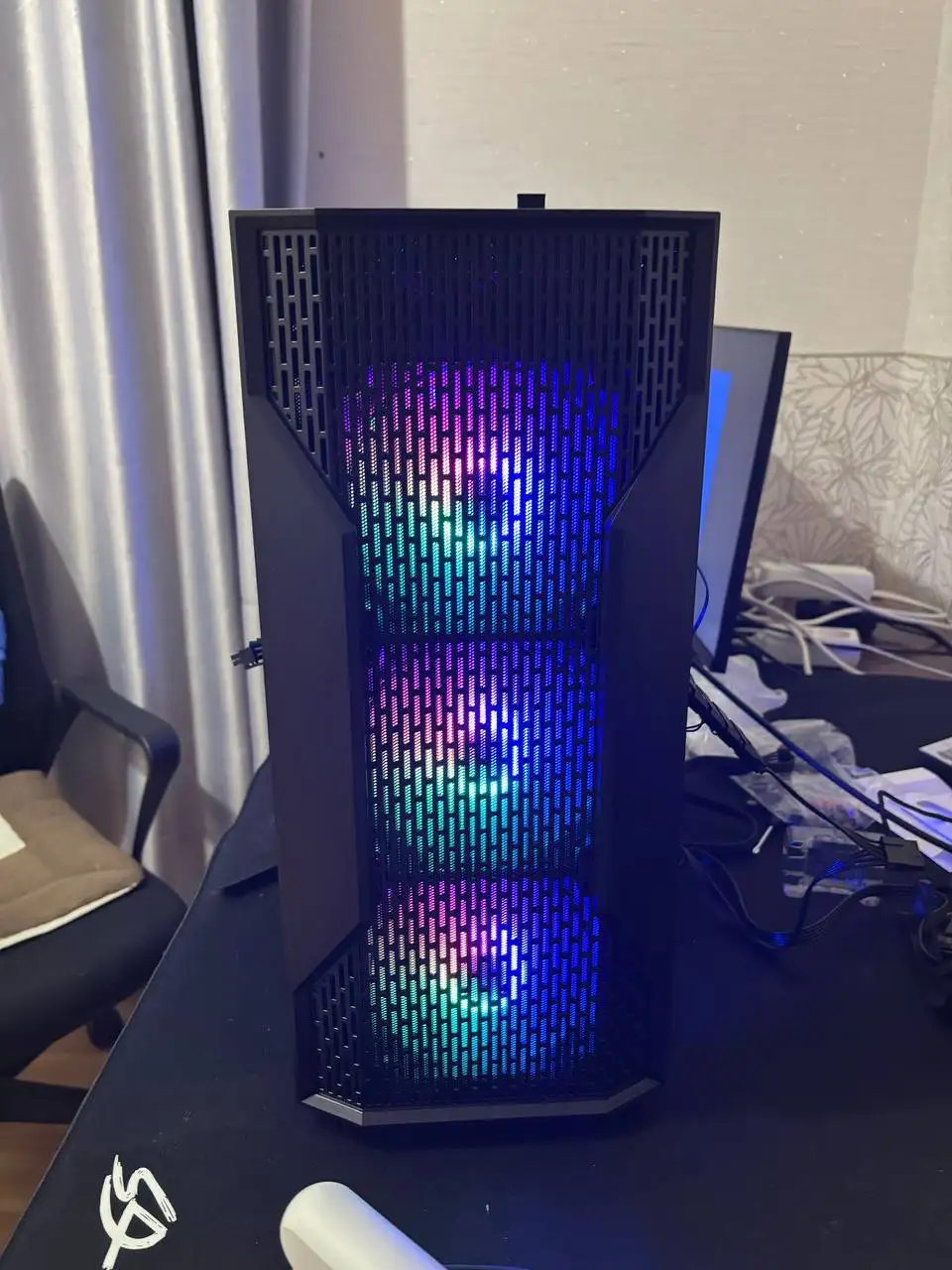 Игровой компьютер с монитором 240 Гц - Компьютерная техника (Электроника) в Казань