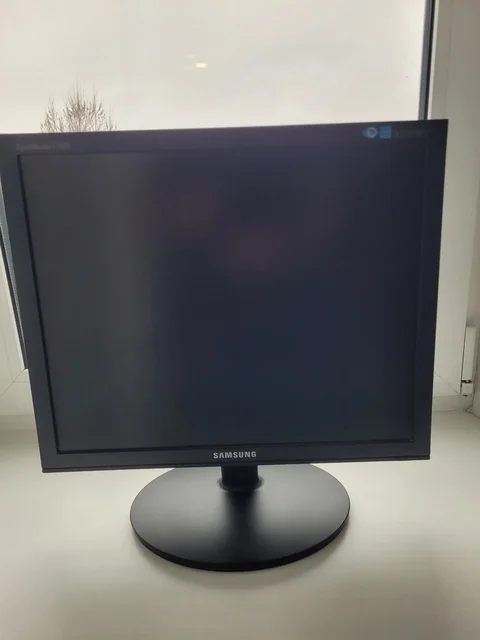 Продам монитор Самсунг - Автомагнитолы в Казань