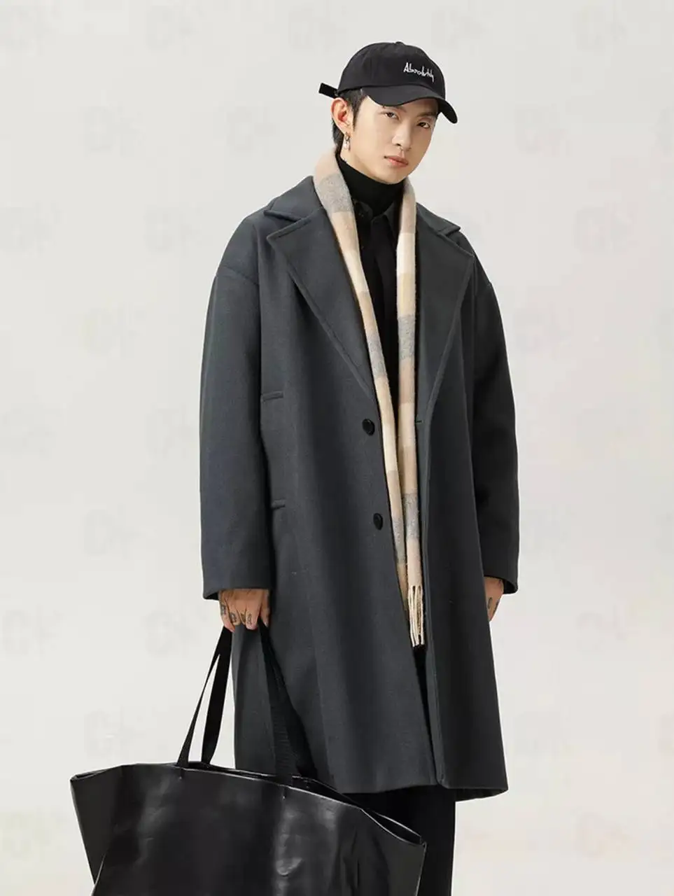 Продам новое пальто размер 48-50 - Пальто (Одежда) в Казань