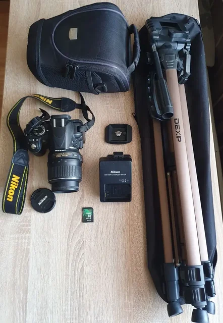 Продам фотоаппарат Nikon D3100 с комплектом - Компьютерные клавиатуры в Казань