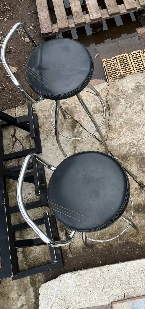 Телевизор TOSHIBA, водонагреватель Haier 30л, барные стулья 2 шт - Телевизоры и техника для кухни (Электроника) в Казань