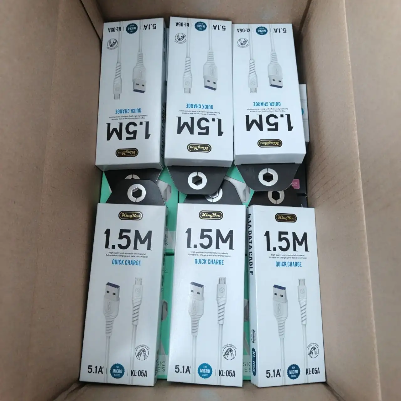 Продам коробку с наполнением (аксессуары) - Электроника (Барахолка) в Казань