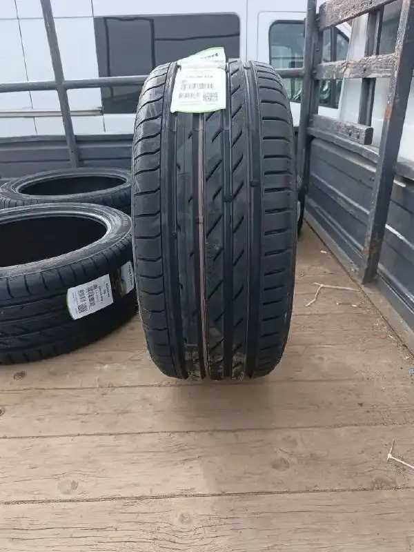 Новые шины 40 т - Шины (Авто) в Казань