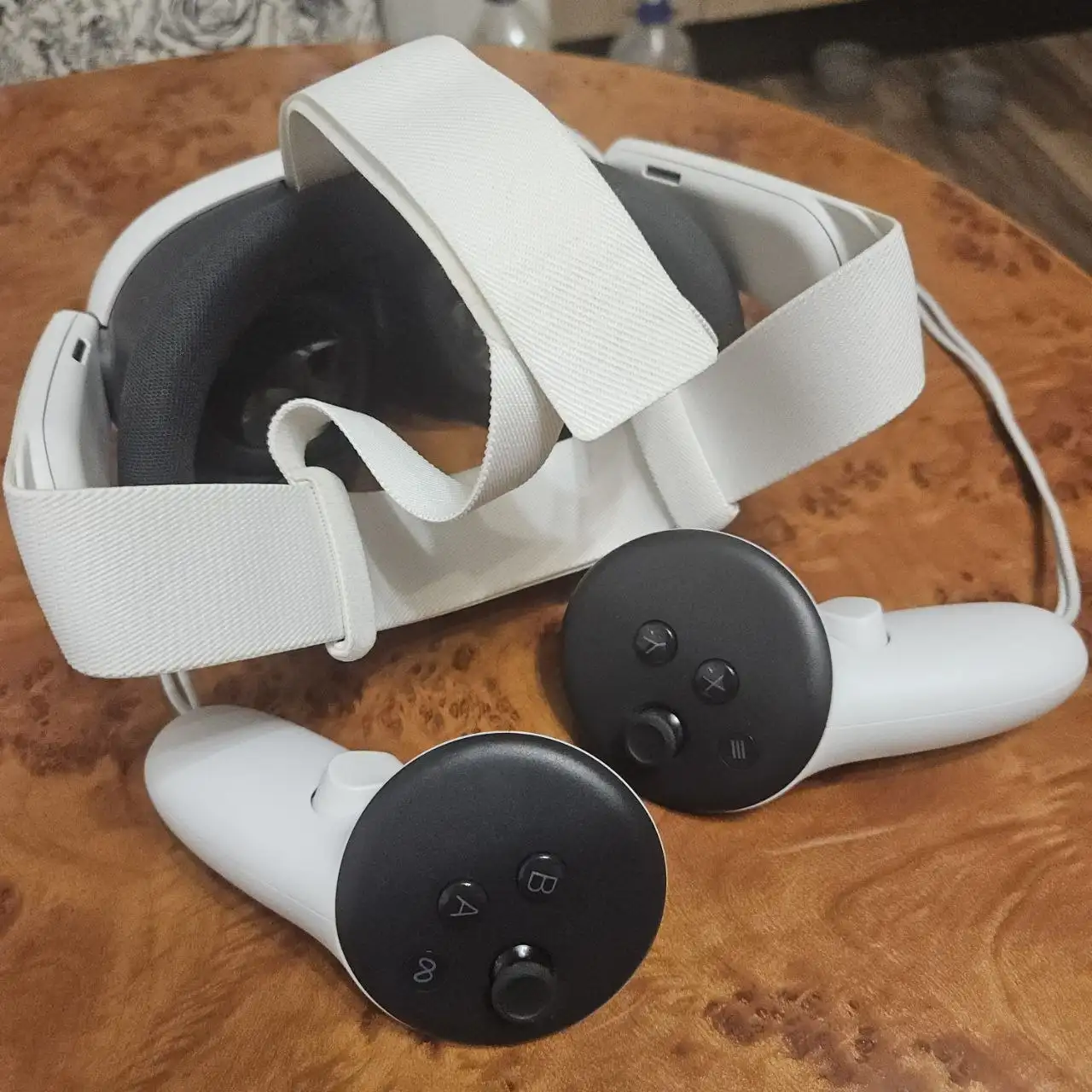 Продам Oculus Quest 3 512 ГБ - VR-очки (Электроника) в Казань
