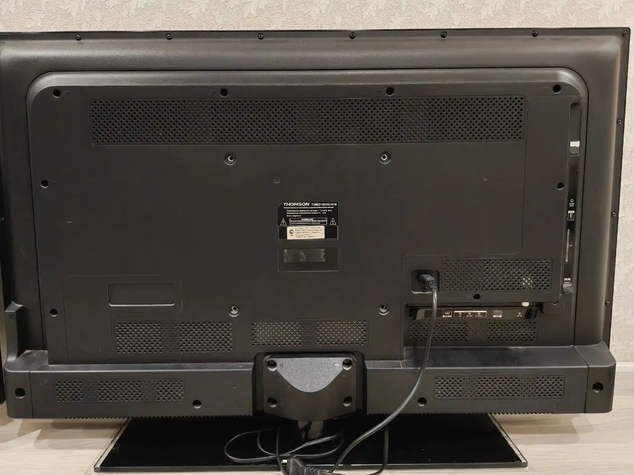 Телевизор Thomson T39ED10DHU-01B 39" - Телевизоры (Электроника) в Казань