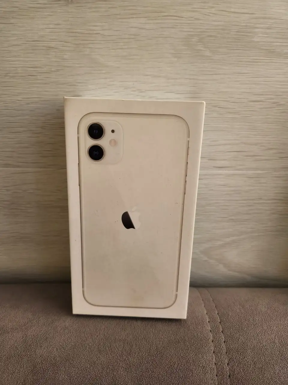 Apple iPhone 11 64GB в отличном состоянии - Смартфоны (Электроника) в Казань