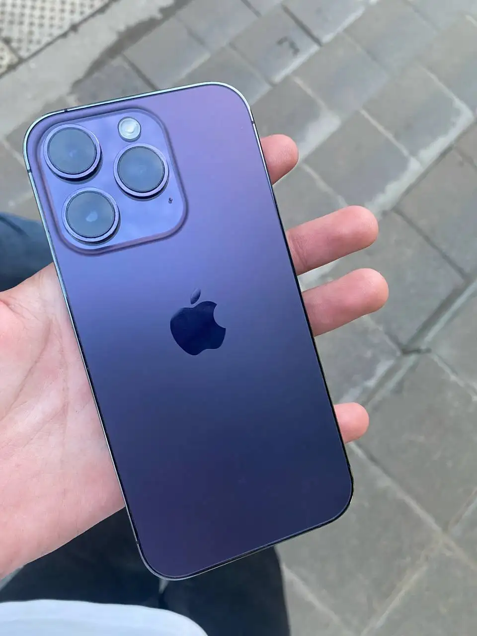 iPhone 14 Pro 256GB фиолетовый - Смартфоны (Электроника) в Казань
