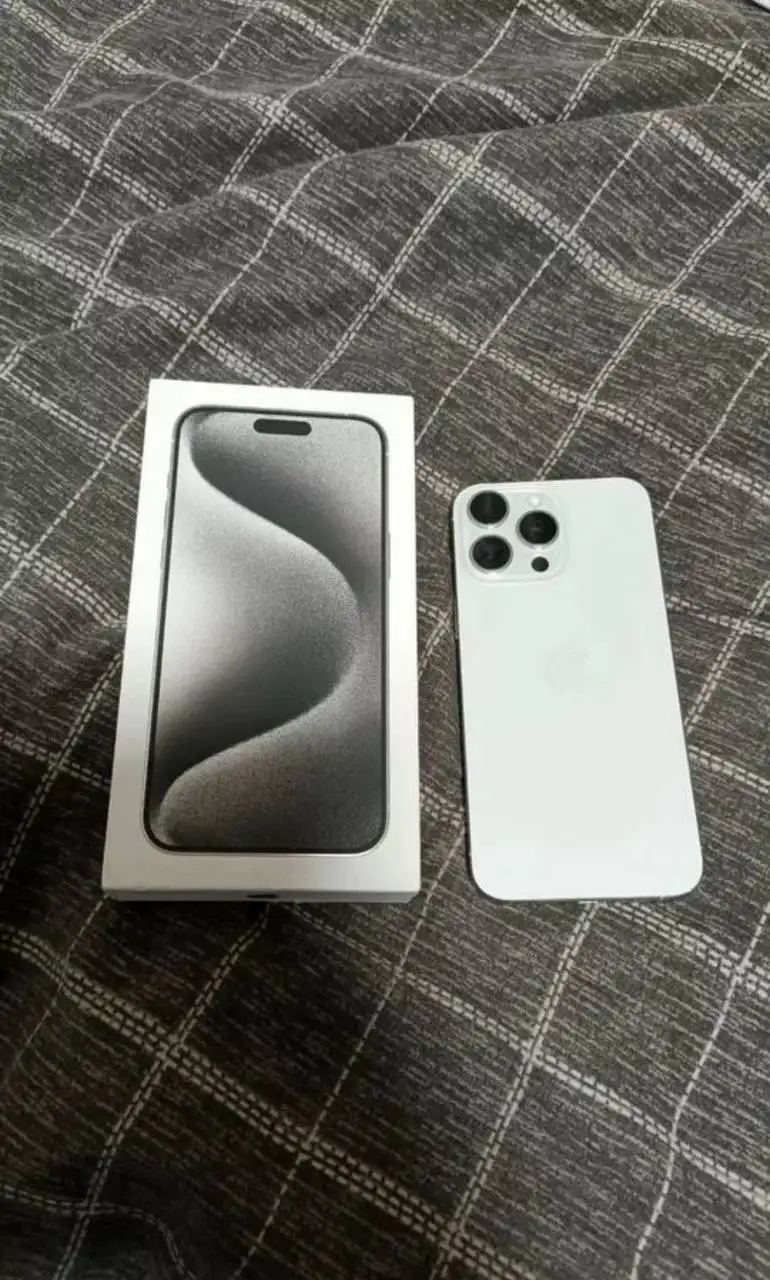iPhone 15 Pro Max 256GB - Смартфоны (Электроника) в Казань