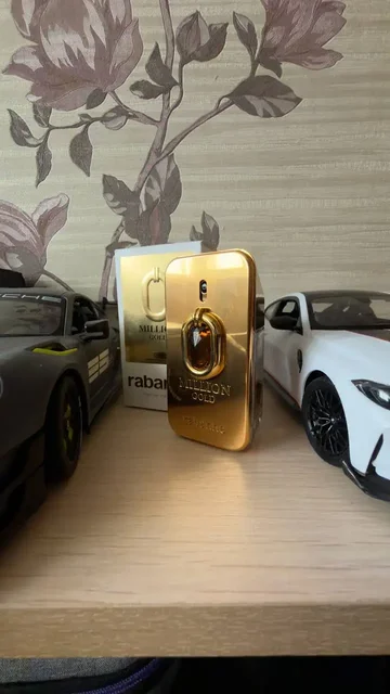 Продам духи, колонку, Apple Watch - Стол компьютерный в Казань