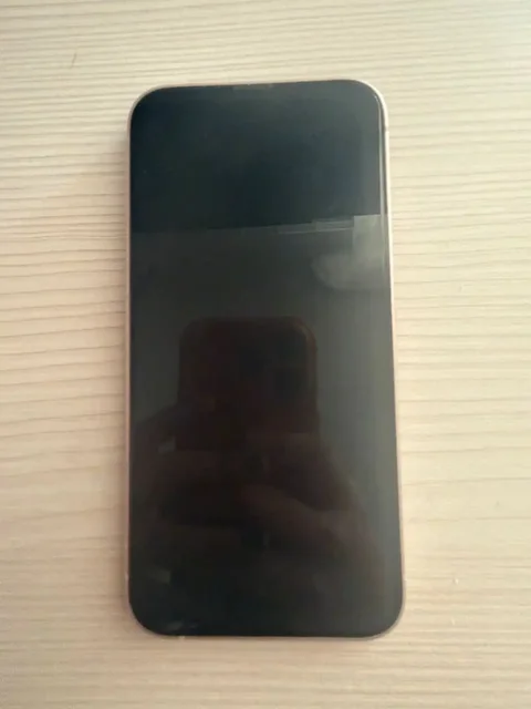 Продаю iPhone 13 128 ГБ розовый - Смартфоны в Казань