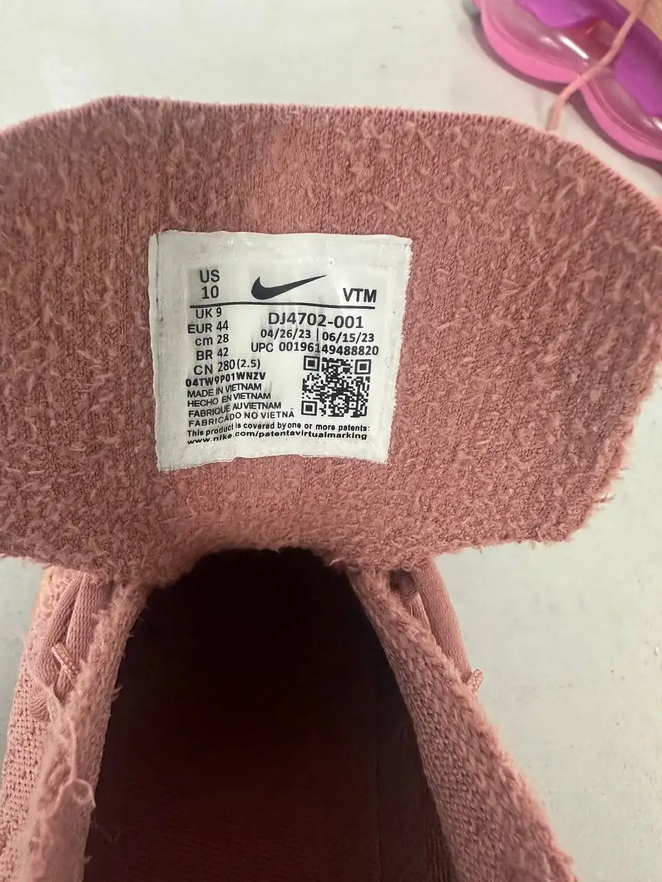 Кроссовки Nike новые 43-44 размер - Обувь (Одежда) в Казань
