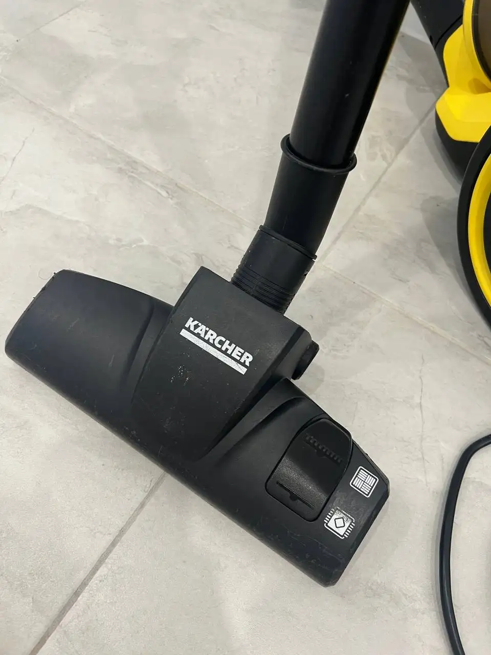 Пылесос KARCHER б/у - Климатическая техника (Для дома и дачи) в Казань