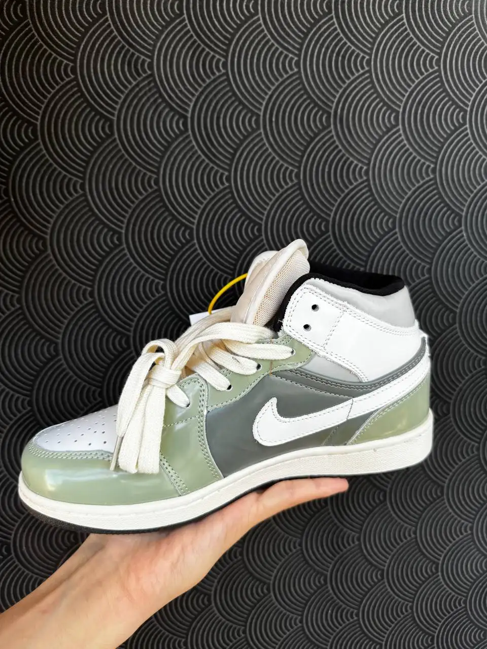 Продажа кроссовок Nike Air Jordan MID1 SE в Казани - Обувь (Одежда) в Казань