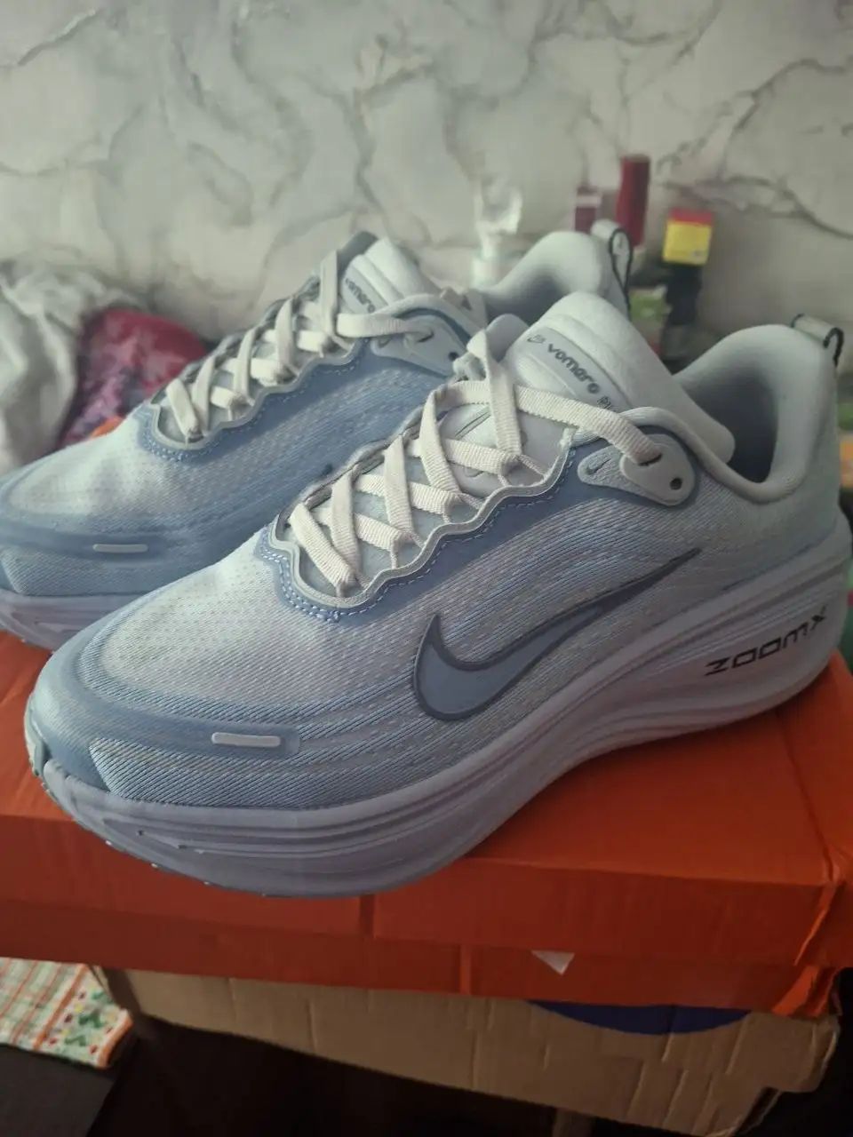 Продажа кроссовок ASICS, Nike ZoomX, Nike Jordan - Обувь (Одежда) в Казань