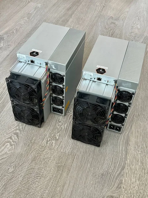 Продаются ASIC майнеры Antminer S19k Pro 120ТН - Электроника в Казань