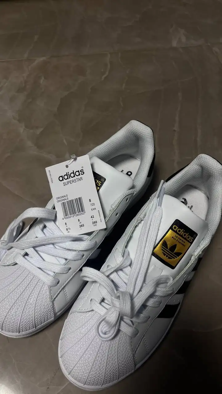Кроссовки Adidas - Обувь (Одежда) в Казань