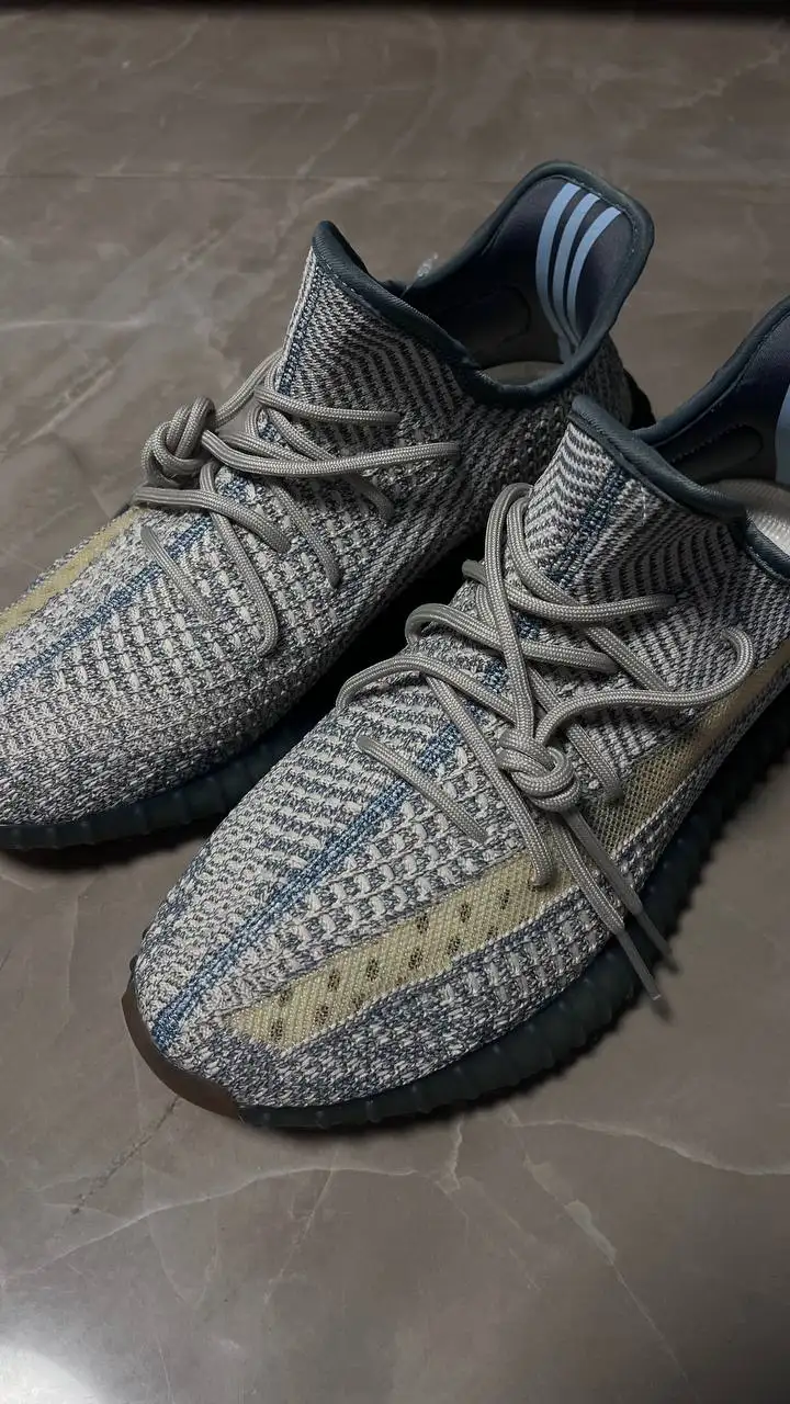 Кроссовки Adidas - Обувь (Одежда) в Казань