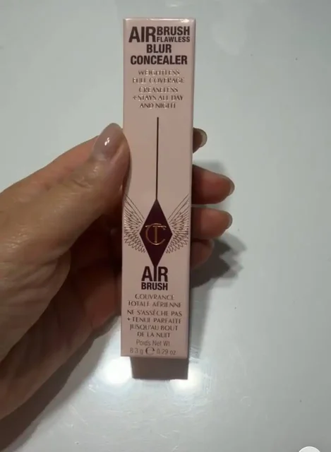Продам консилер Charlotte Tilbury - Лекарства в Казань