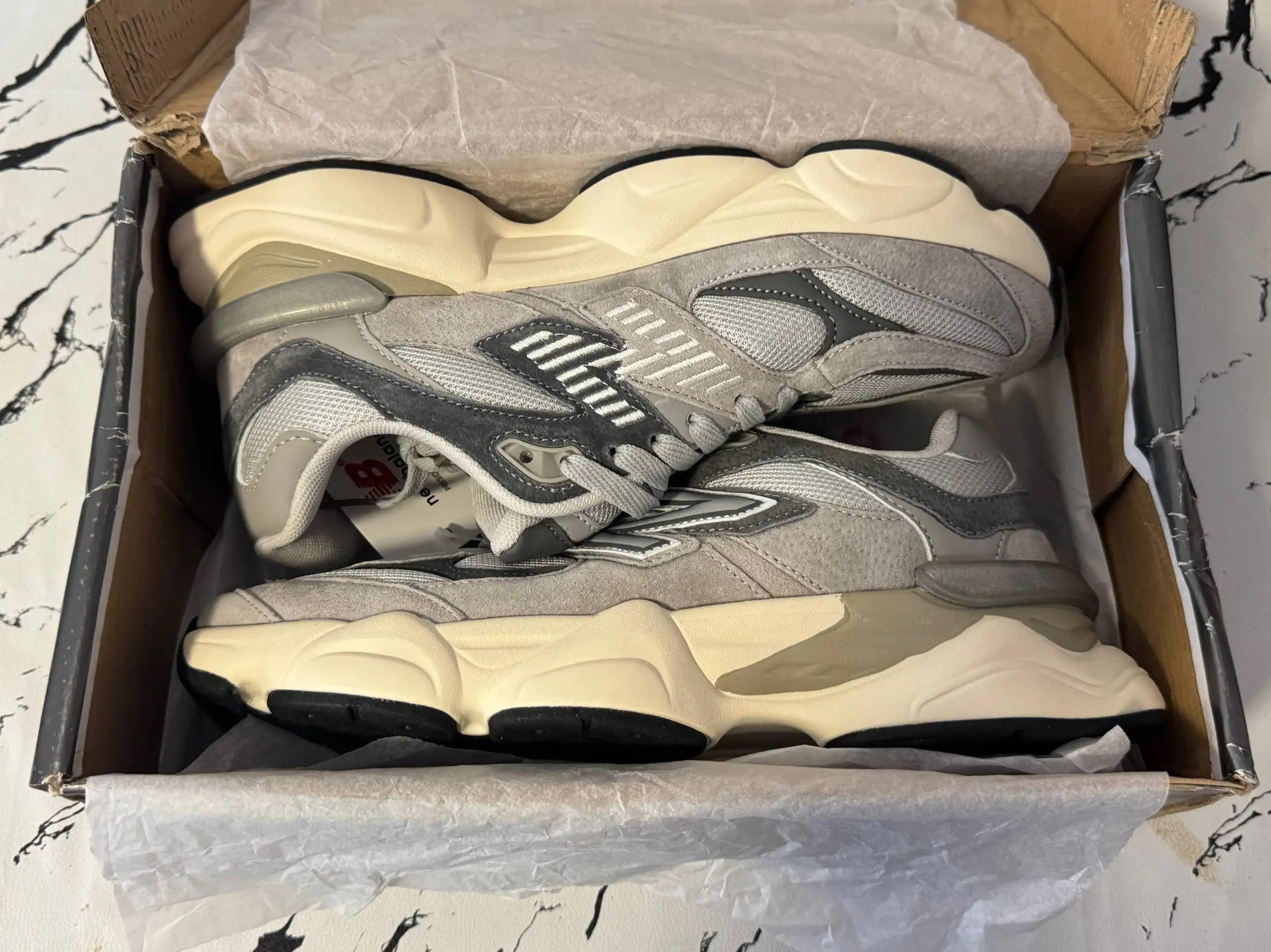 New Balance 9060 "Rain Cloud" (Серые) - Обувь (Одежда) в Казань