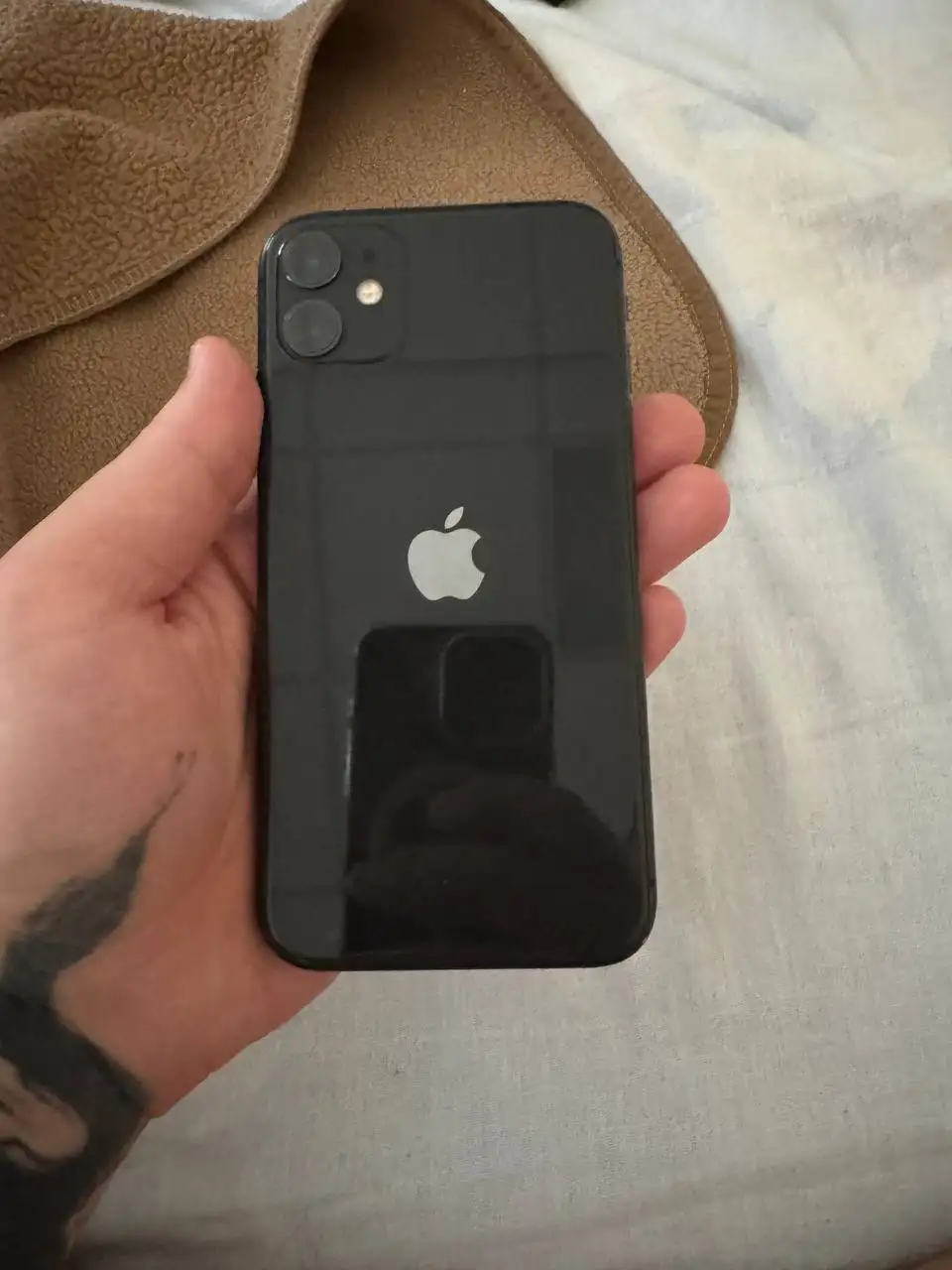 Продам iPhone 11 128GB - Смартфоны и телефоны (Электроника) в Казань