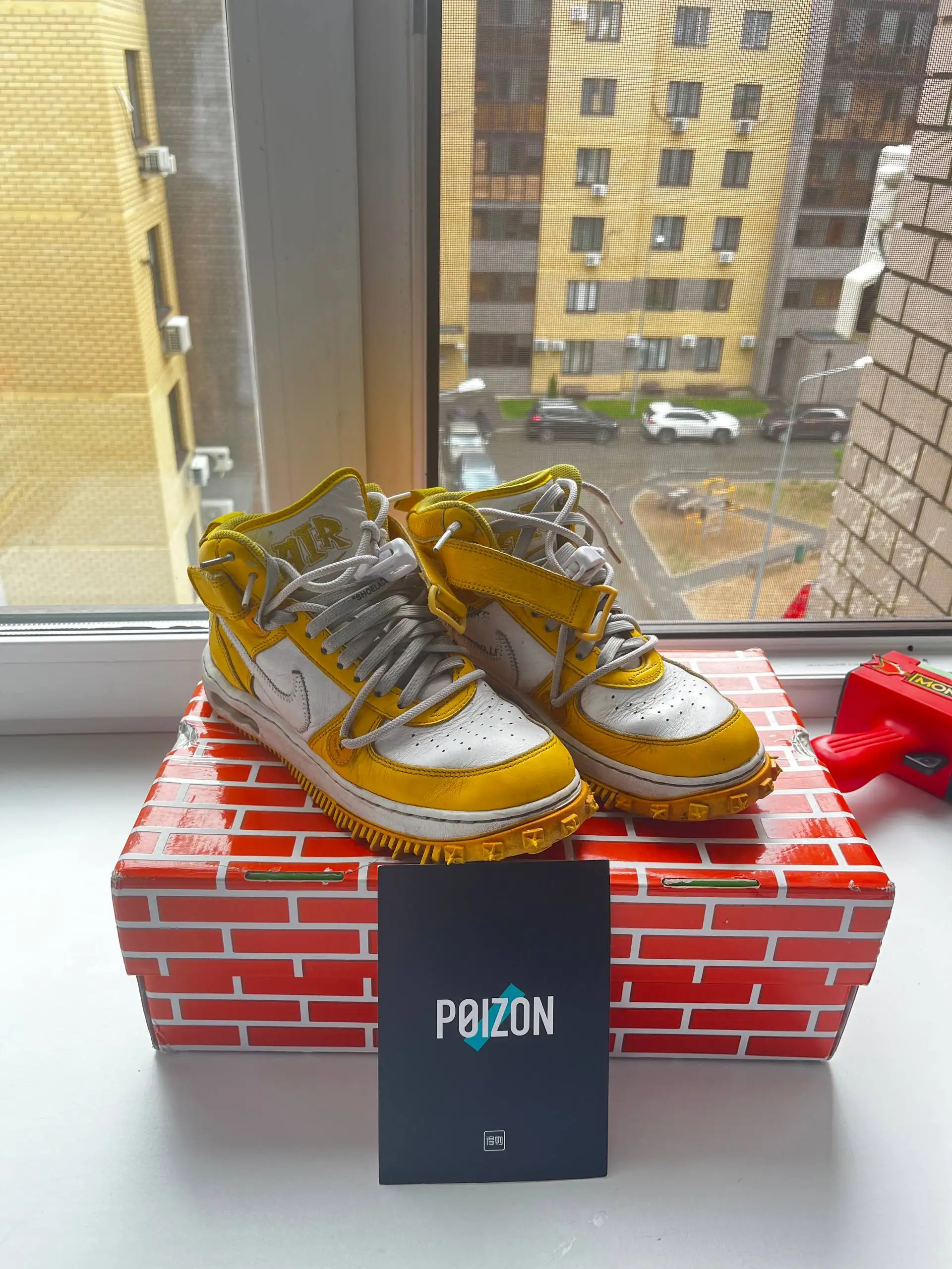 Продам Nike Air Force Mid Off White - Обувь (Одежда) в Казань