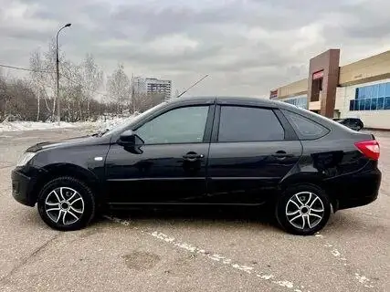 Продажа ВАЗ Гранта 2015 - Легковые автомобили (Авто) в Казань