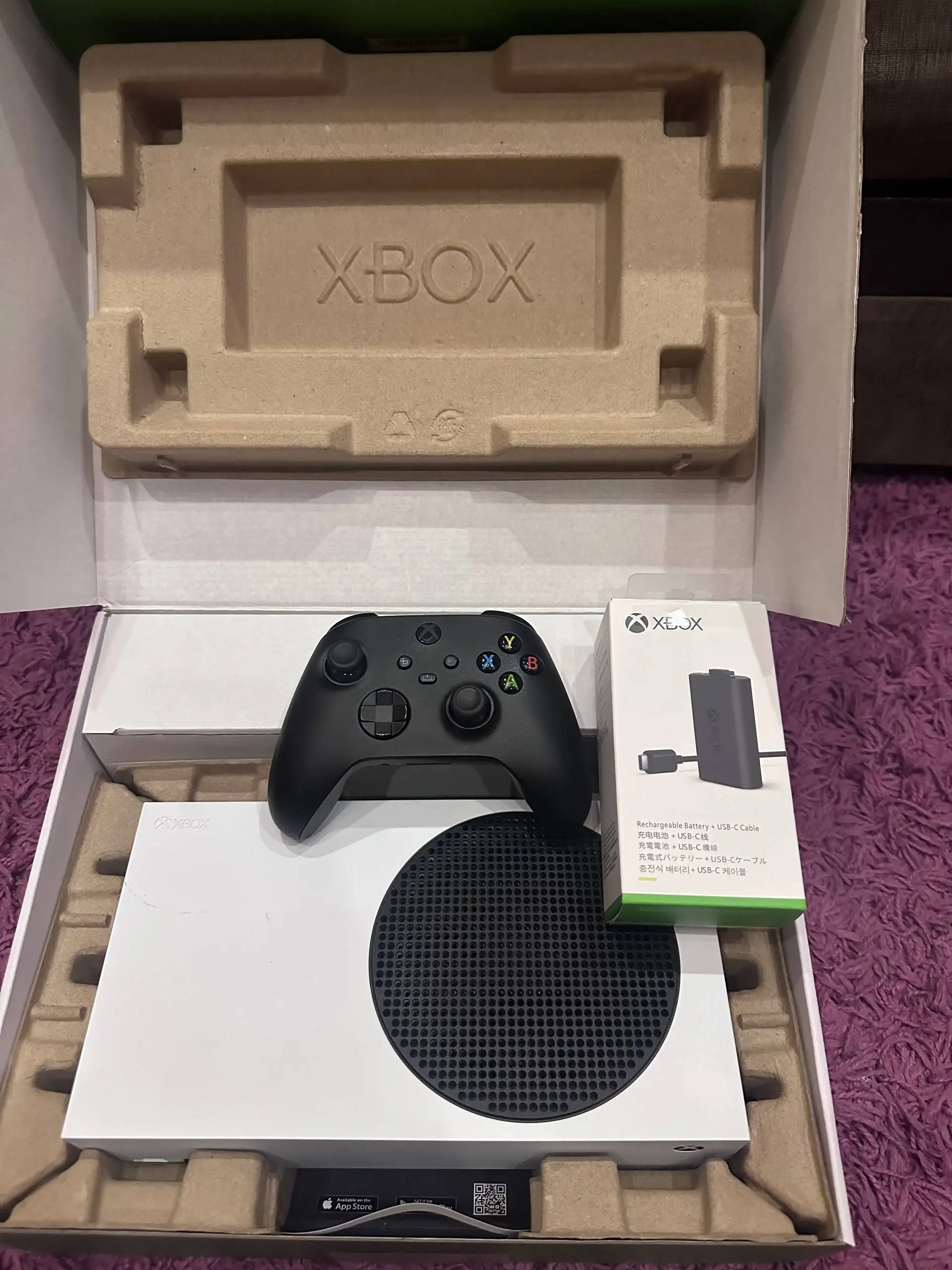 Xbox Series S 512GB в отличном состоянии - Игровые приставки (Электроника) в Казань