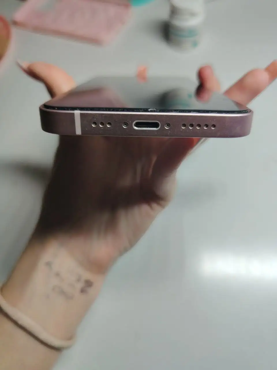 Продаю iPhone 13 128 ГБ розовый - Электроника в Казань