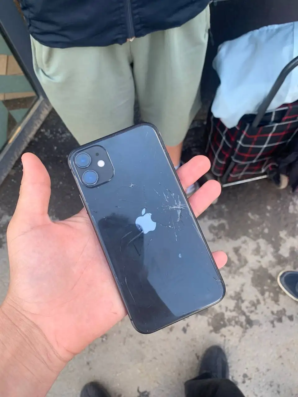 Продажа/обмен двух iPhone - Мобильные телефоны (Электроника) в Казань