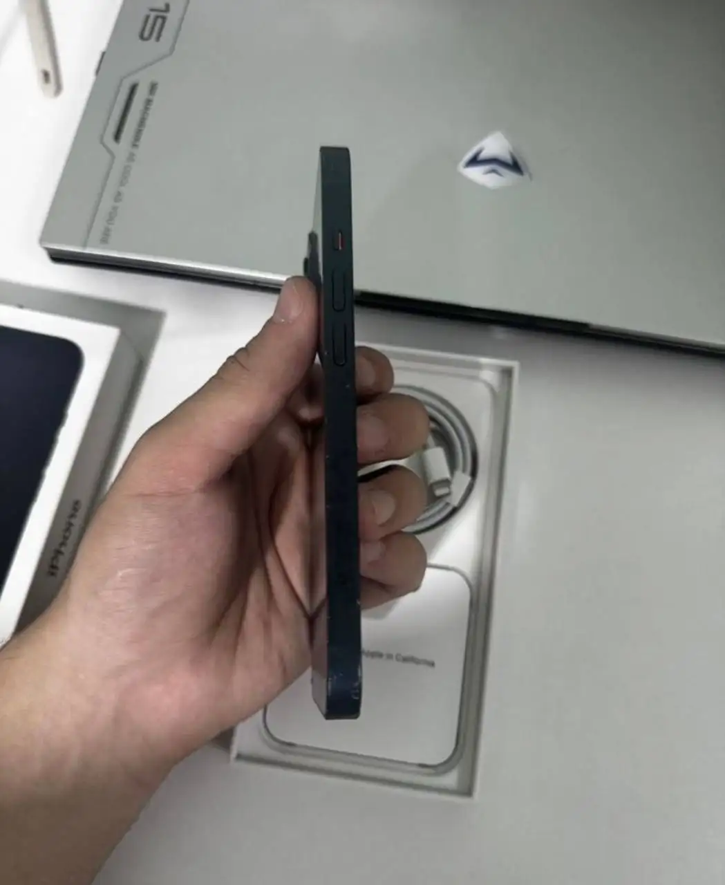 Продам iPhone 13 128GB - Смартфоны и аксессуары (Электроника) в Казань