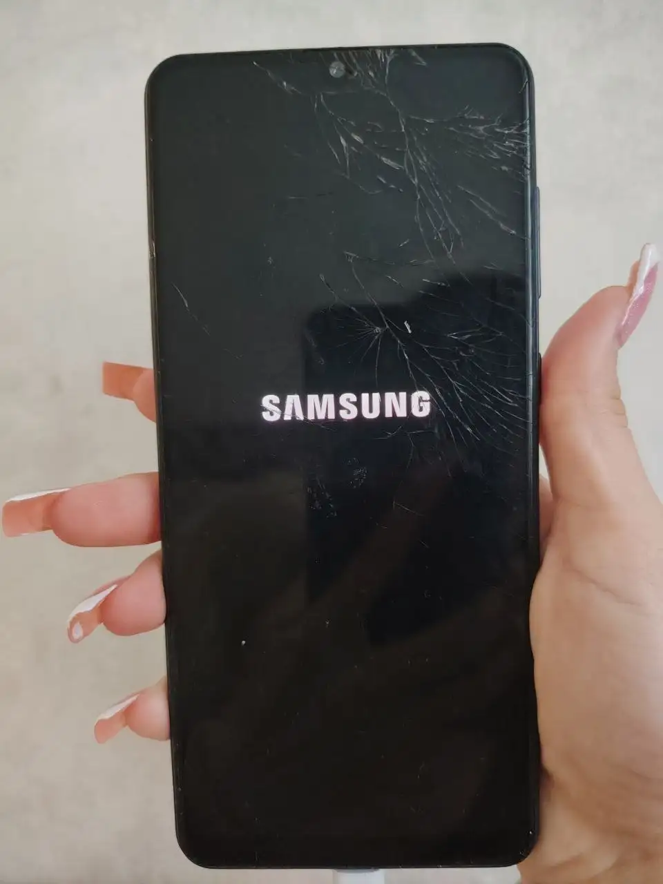 Продам Samsung Galaxy A31 64ГБ - Смартфоны и гаджеты (Электроника) в Казань
