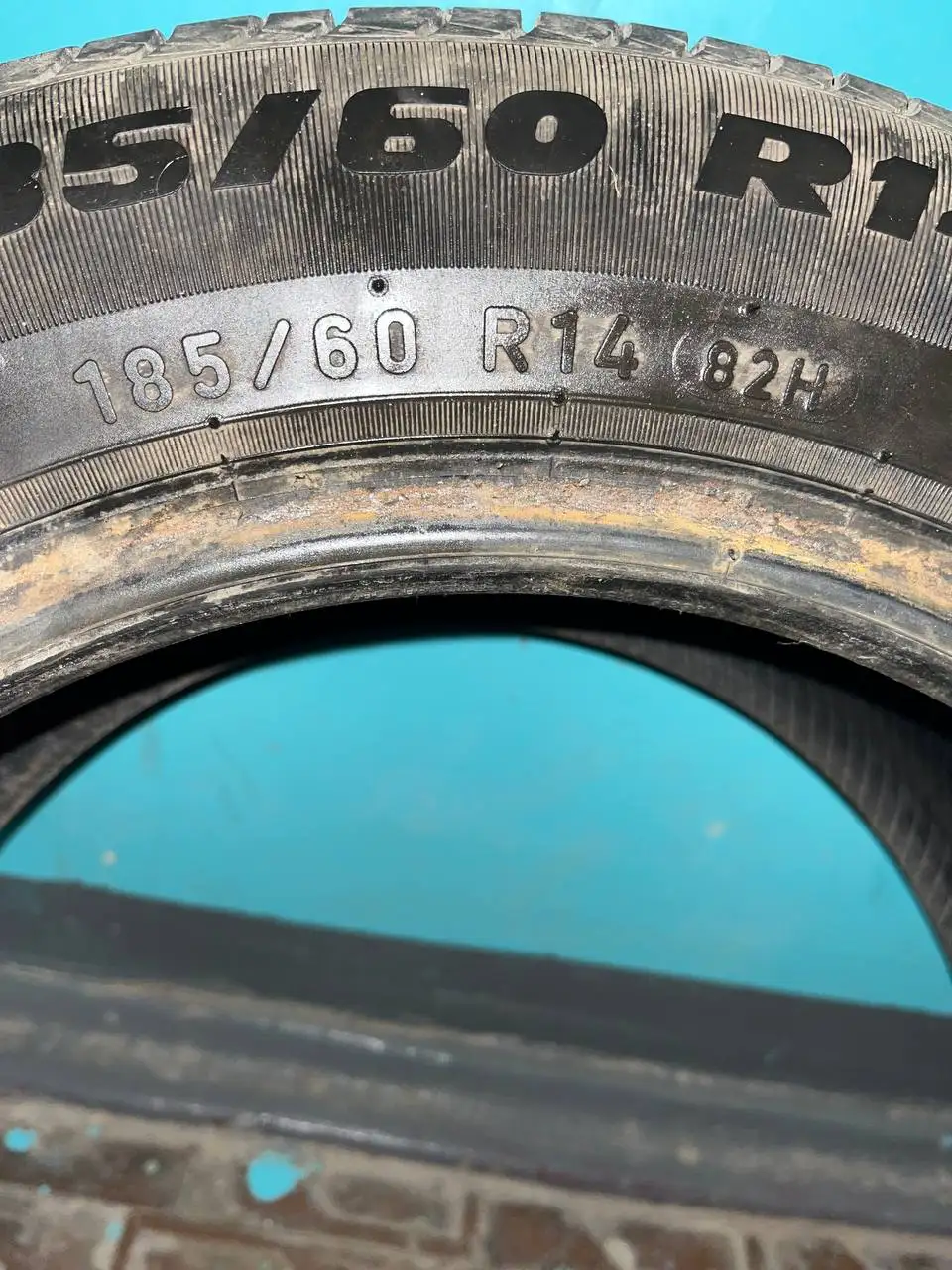 Продажа шин 14 радиус 185/60 - Шины и диски (Авто) в Казань