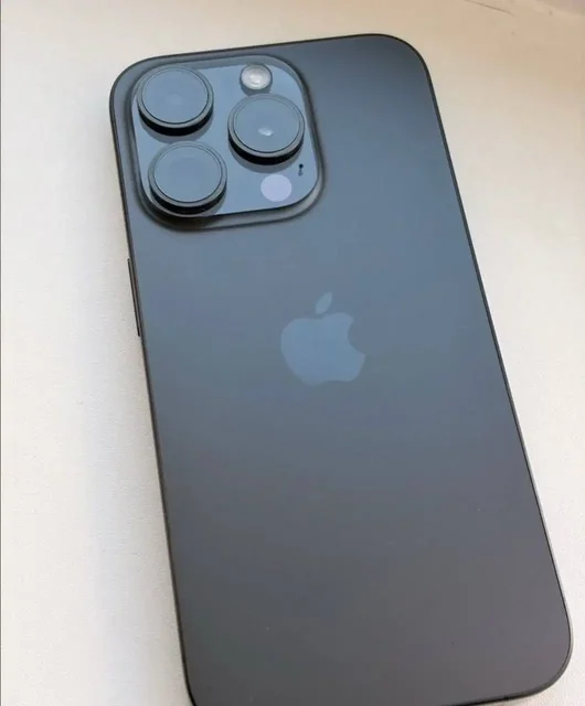 iPhone 15 Pro 1TB ESIM - Офисная мебель в Казань