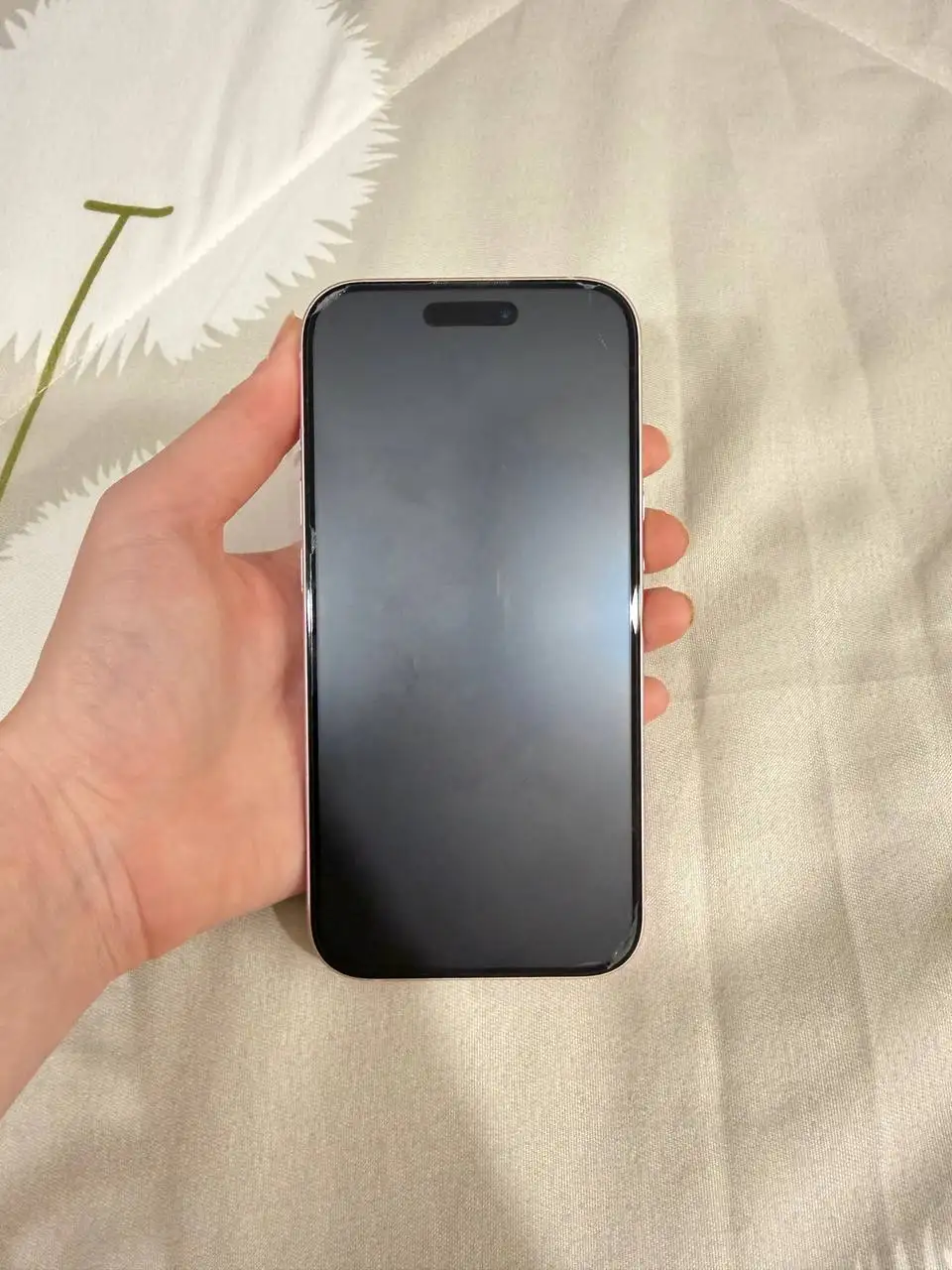 iPhone 15 128GB розовый - Мобильные телефоны (Электроника) в Казань