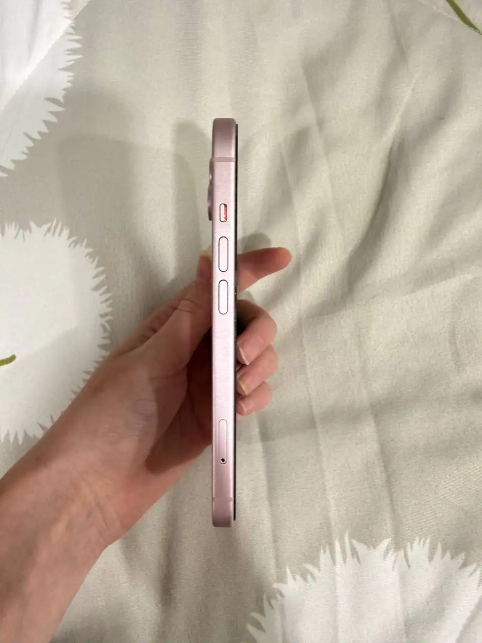 iPhone 15 128GB розовый - Мобильные телефоны (Электроника) в Казань