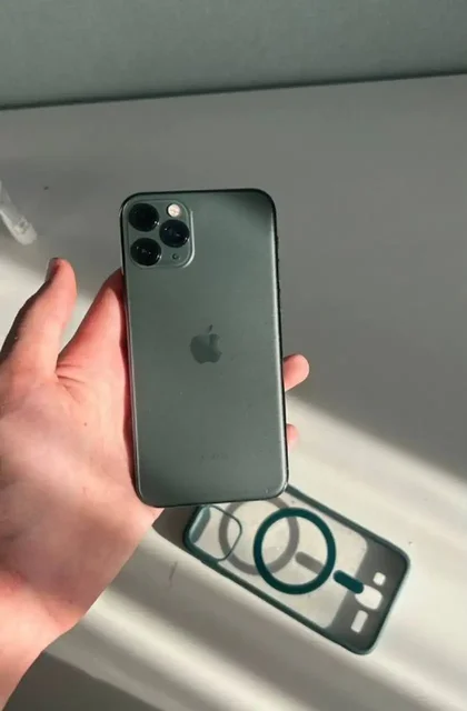 Продам iPhone 11 Pro, неисправности - Электрощитовое оборудование в Казань