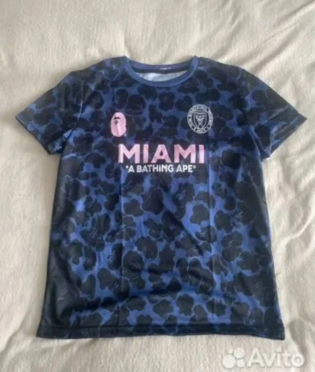 Продам новые футболки Marcelo burlon и Bape, шорты Bape - Мужская одежда (Одежда) в Казань