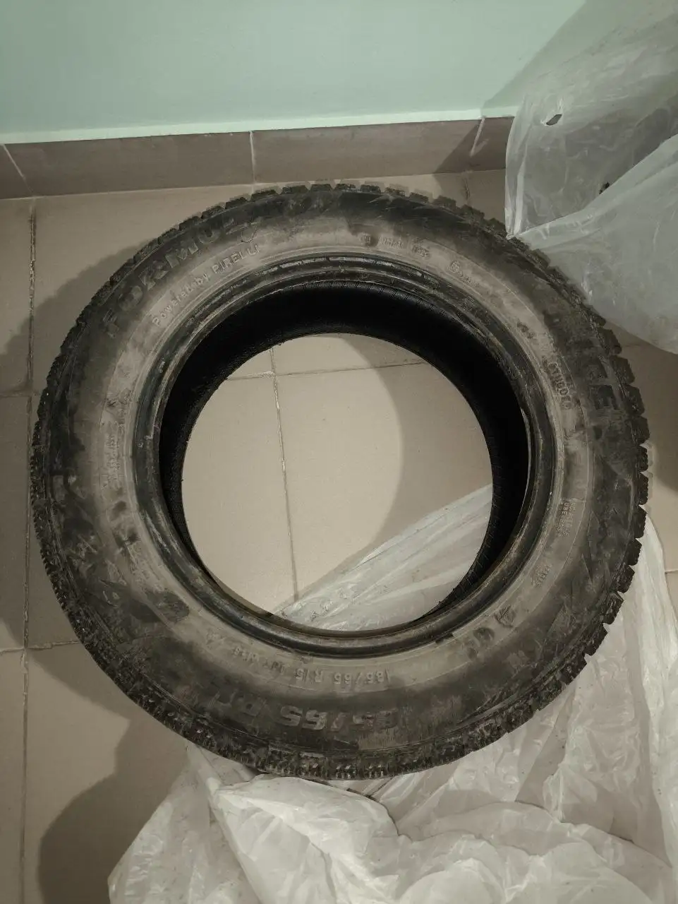 Зимняя резина R15 185/65 88Т, б/у, 1 сезон - Шины (Авто) в Казань