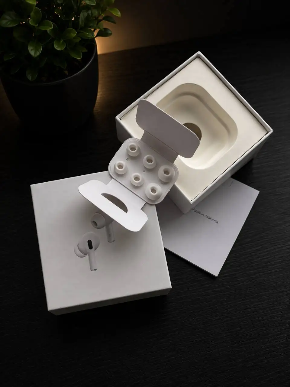 Продам наушники AirPods - Наушники (Электроника) в Казань