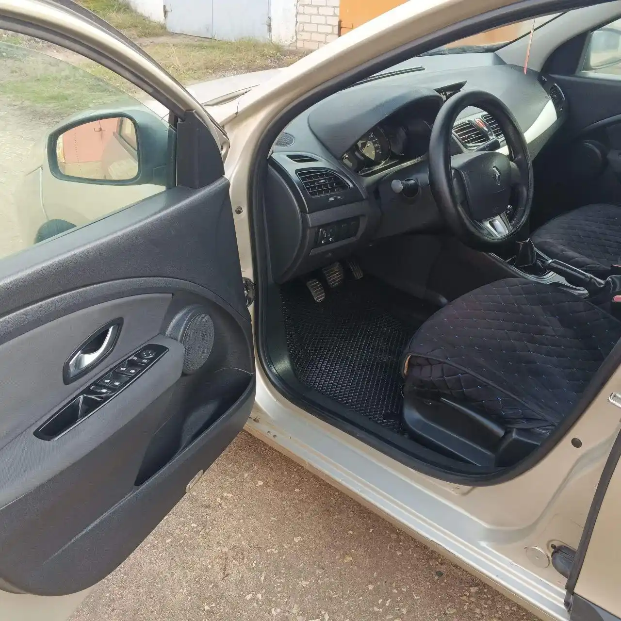 Renault Fluence 2010г