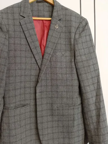 Пиджак размер 50-52 - частное объявление в Волгоград