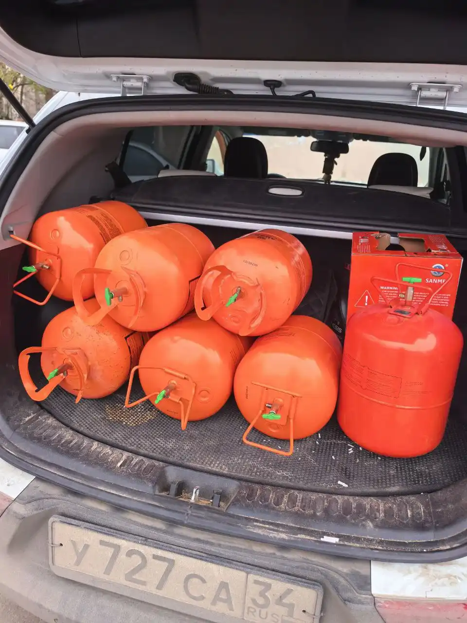 Волгоградцы СВОих не бросают