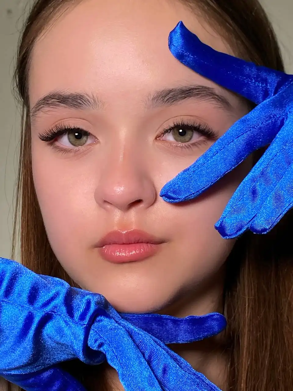 Наращивание ресниц и окрашивание бровей у мастера Тани