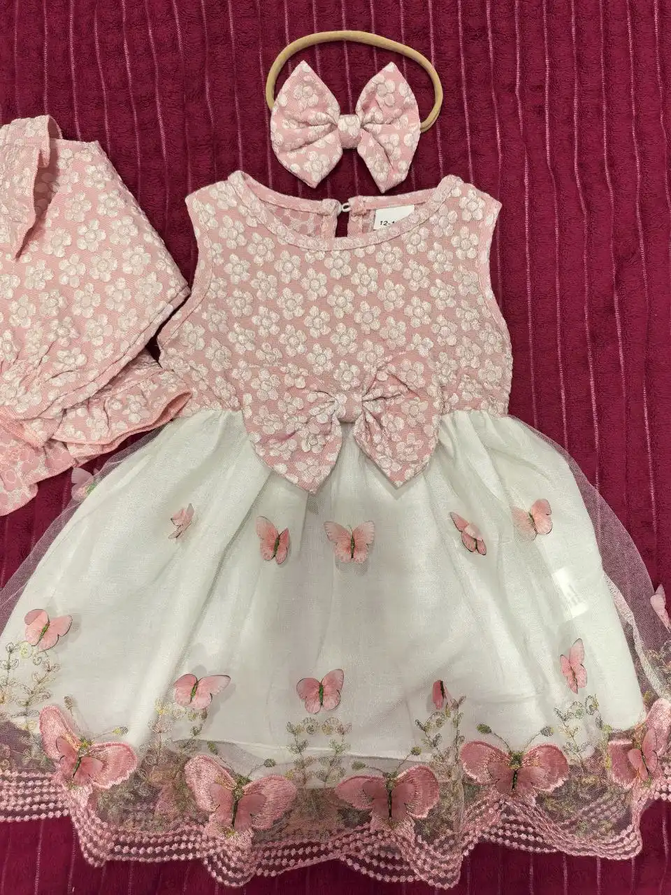 Продам комплект на девочку