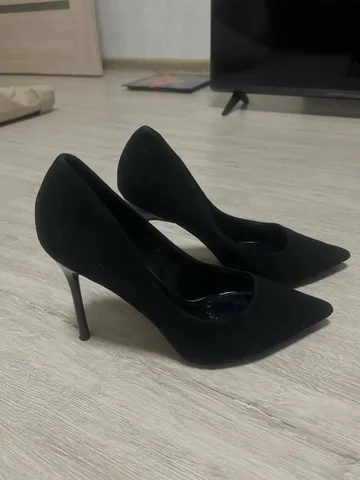 Шпильки 39 размер в Волгограде - частное объявление в Волгоград