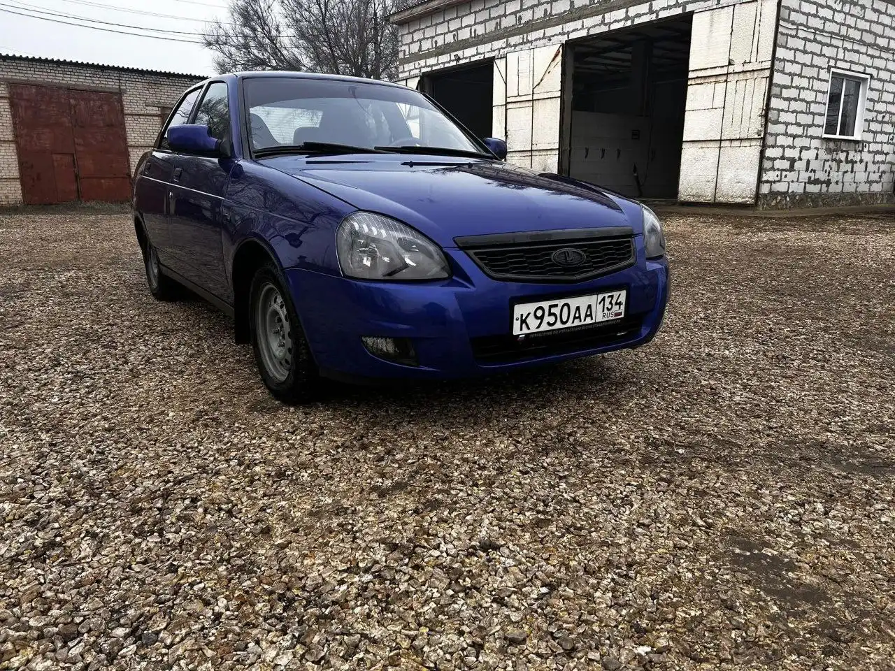 Продам ПРИОРУ декабрь-2010г.